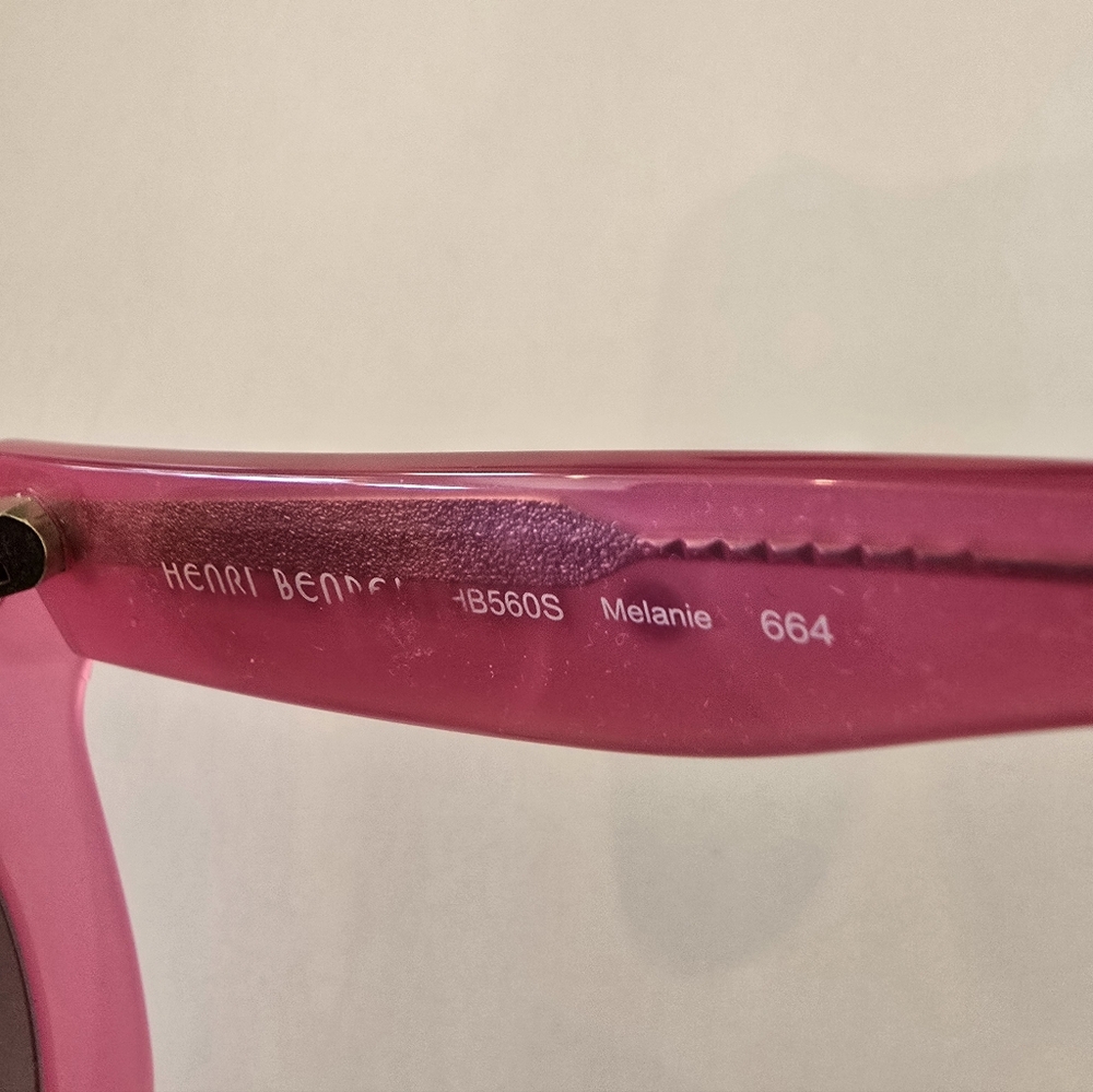 Henri Bendel Pink Sunglasses - Picture 3 of 4